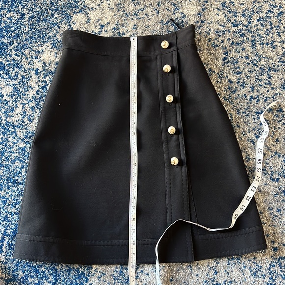 Gucci
High-Rise Pearl Button Skirt - Picture 10 of 10